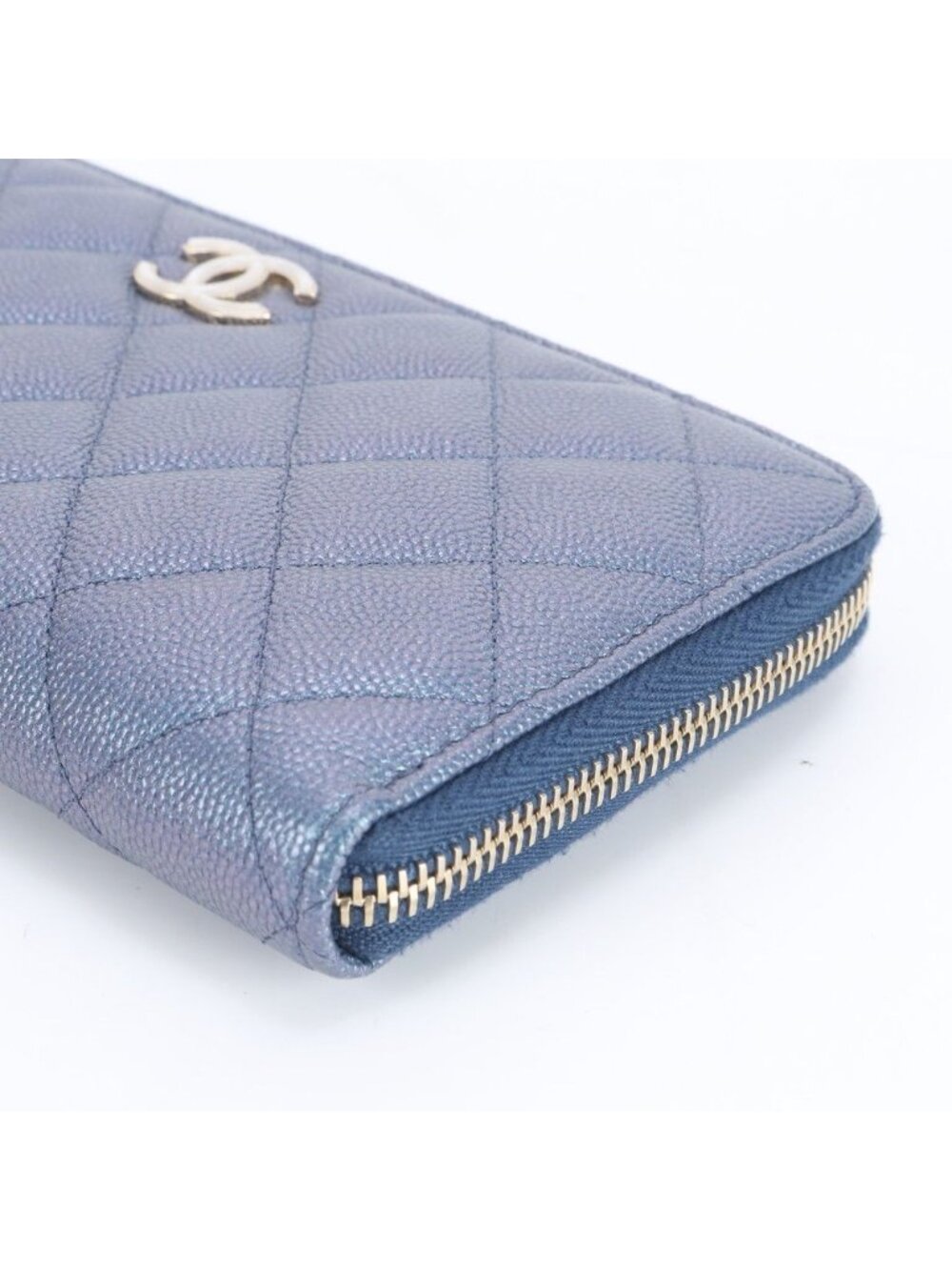Chanel Quilted Caviar Leather Wallet - Picture 3 of 8